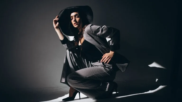 Tasyyblack: Exploring the Essence of a Digital Identity Tasyyblack: Exploring the Essence of a Digital Identity